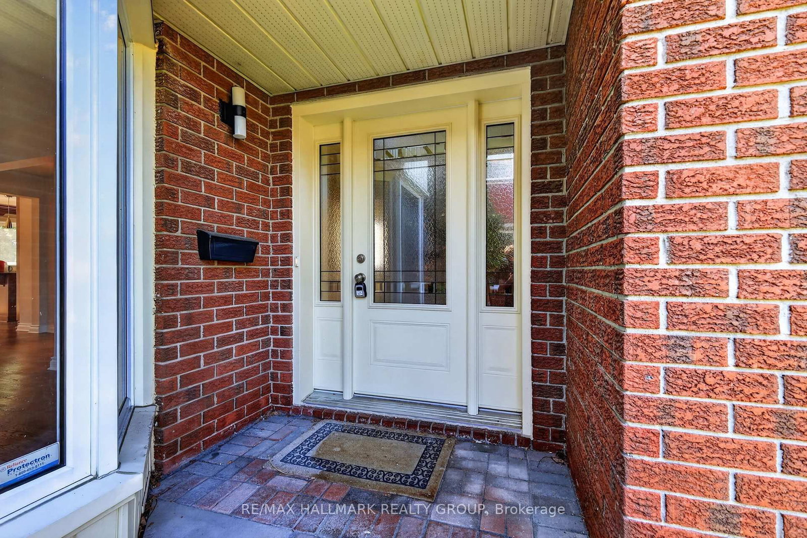 1426 Progress Place • Ottawa, ON photo 3