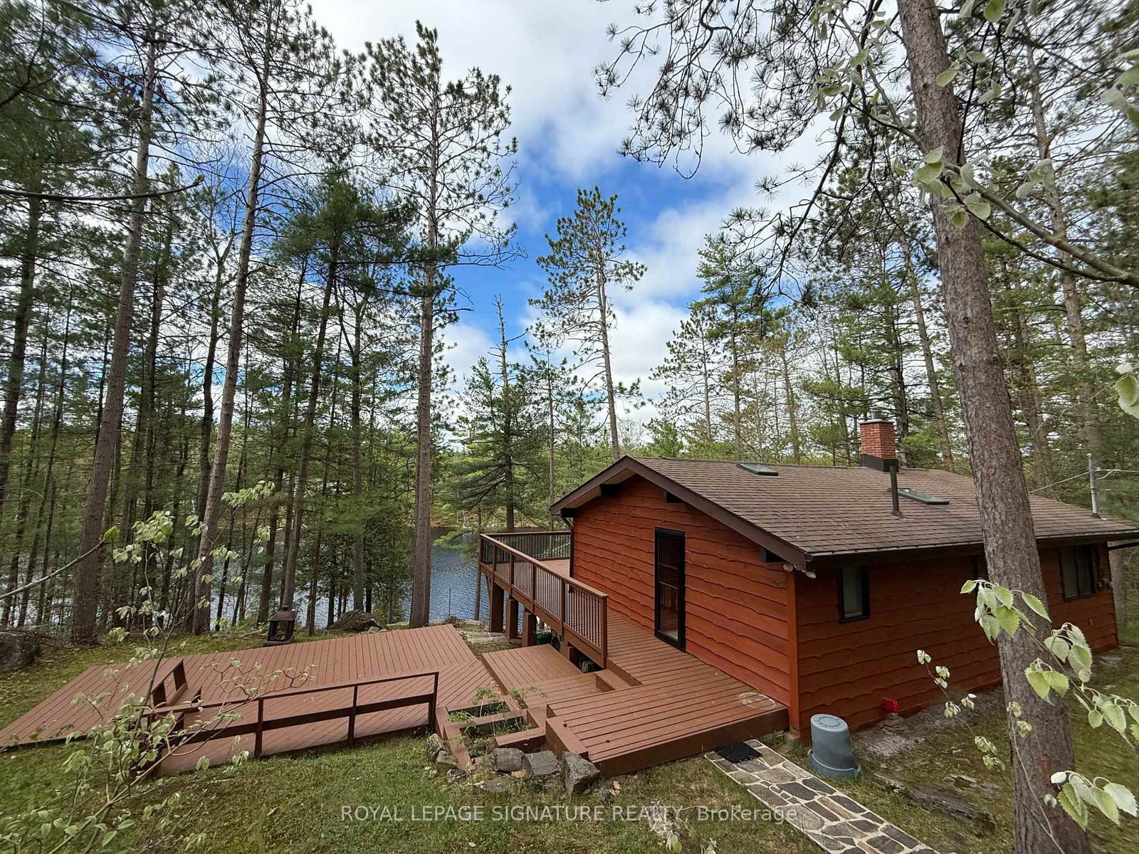 1743 North Muldrew Lake Road • Gravenhurst, ON photo 13
