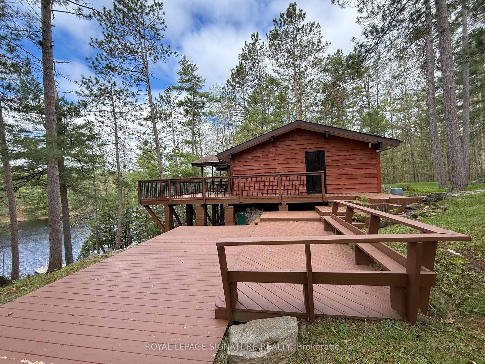 1743 North Muldrew Lake Road • Gravenhurst, ON photo 17
