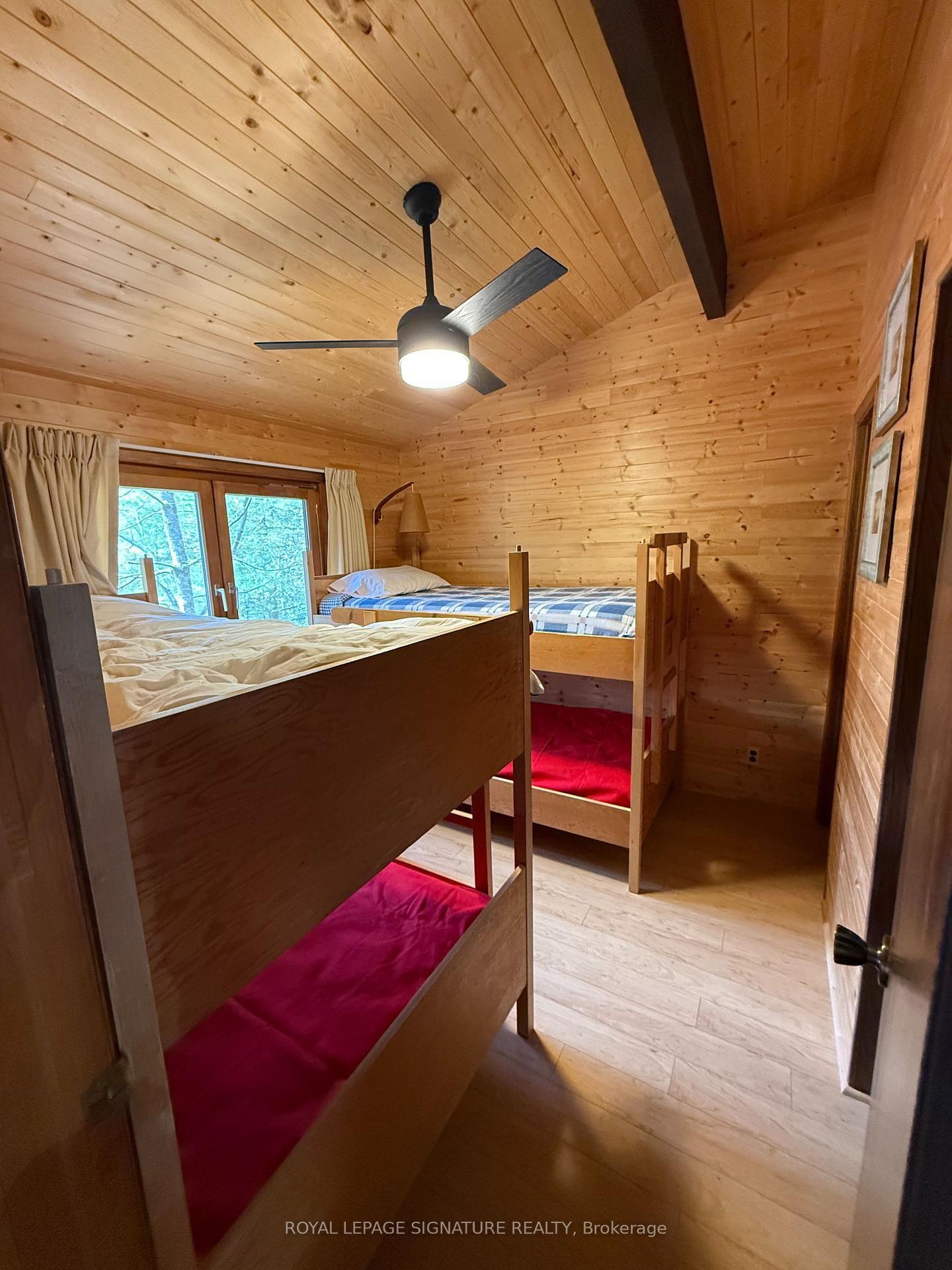 1743 North Muldrew Lake Road • Gravenhurst, ON photo 8