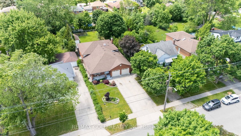 935 Willow Drive