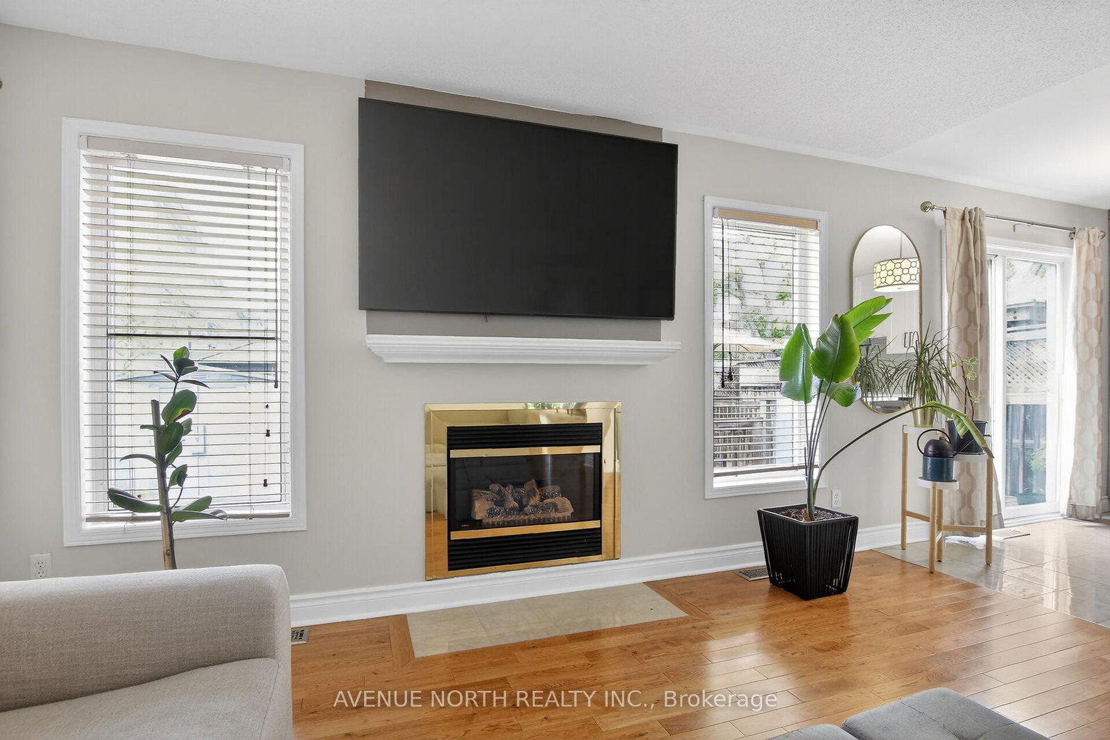 18 Castlemore Street • Ottawa, ON photo 18