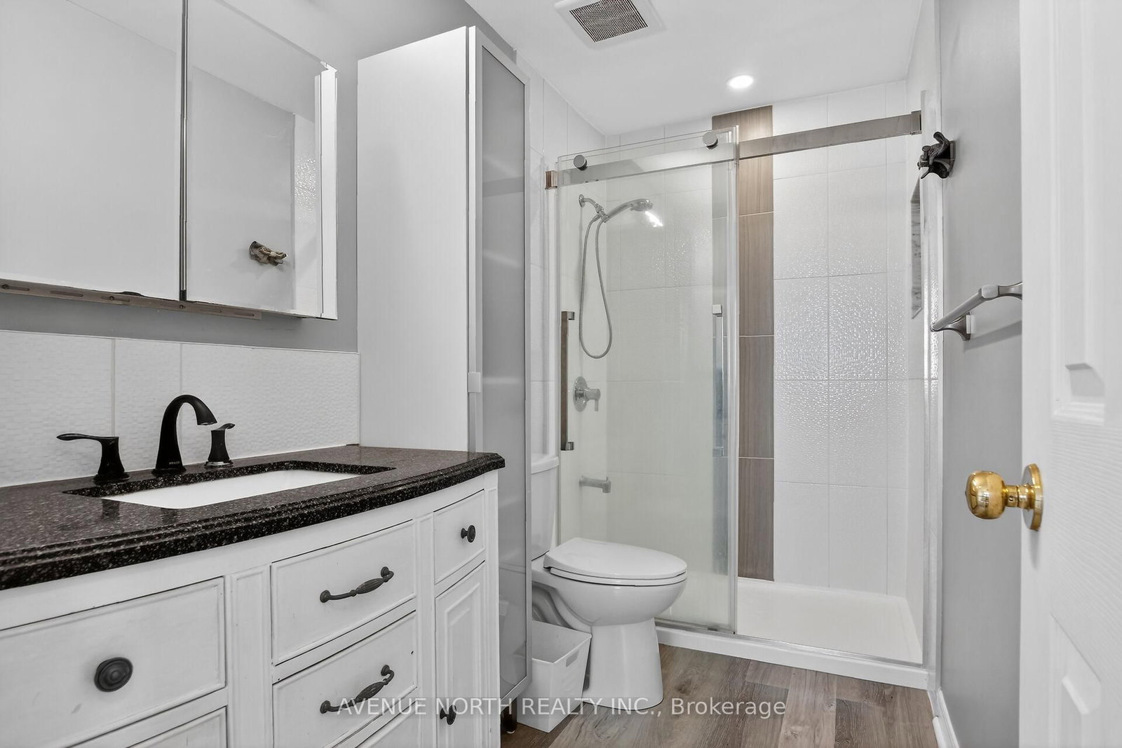 18 Castlemore Street • Ottawa, ON photo 19