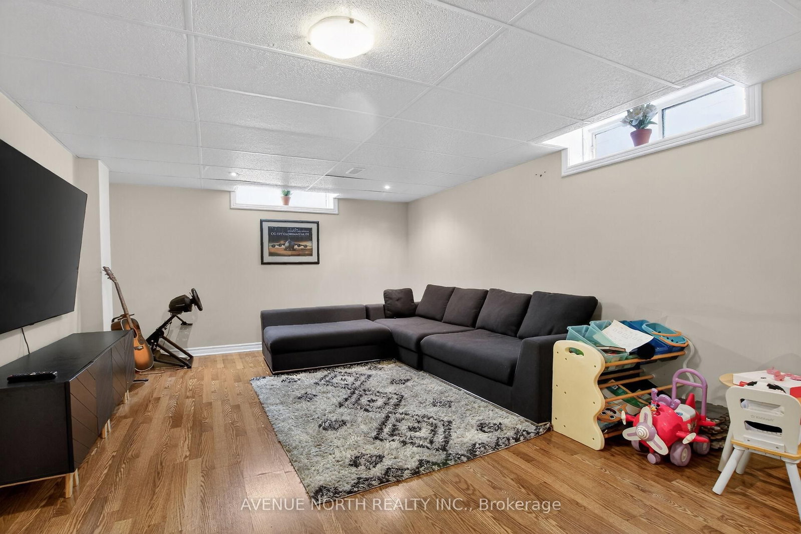 18 Castlemore Street • Ottawa, ON photo 28