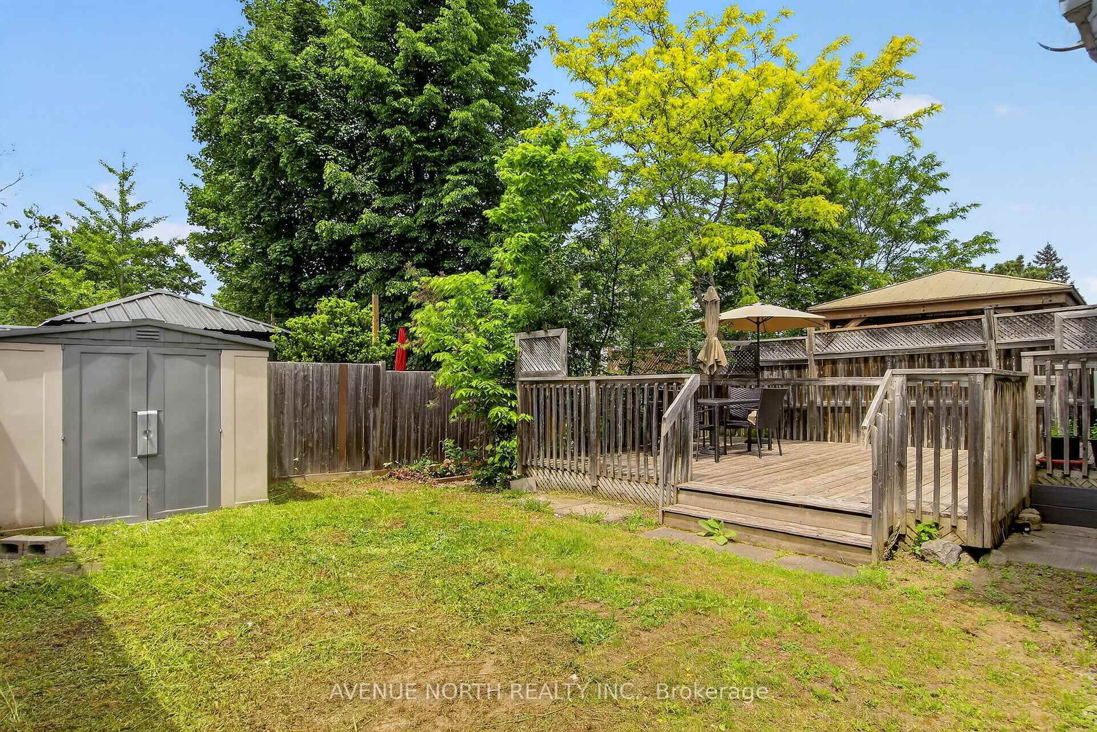 18 Castlemore Street • Ottawa, ON photo 38