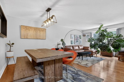 18 Castlemore Street • Ottawa, ON photo 9