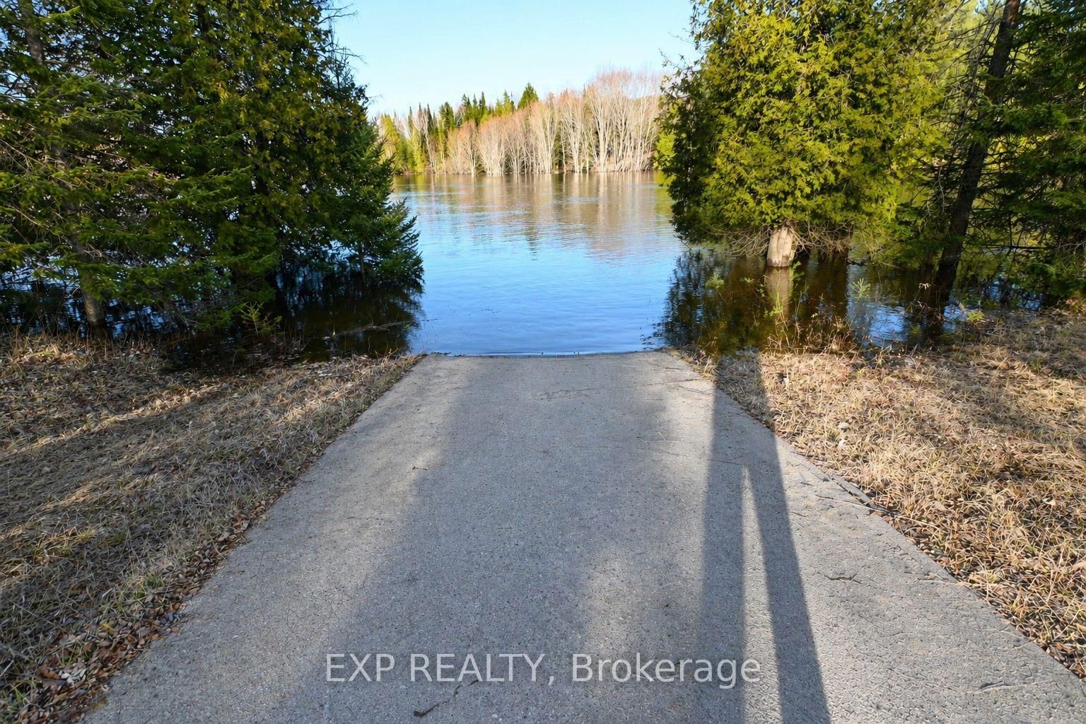 573 A Evergreen Lane • Palmer Rapids, ON photo 39