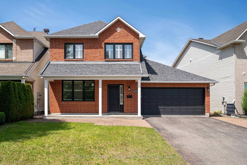 home for sale on 6020 Longleaf Drive