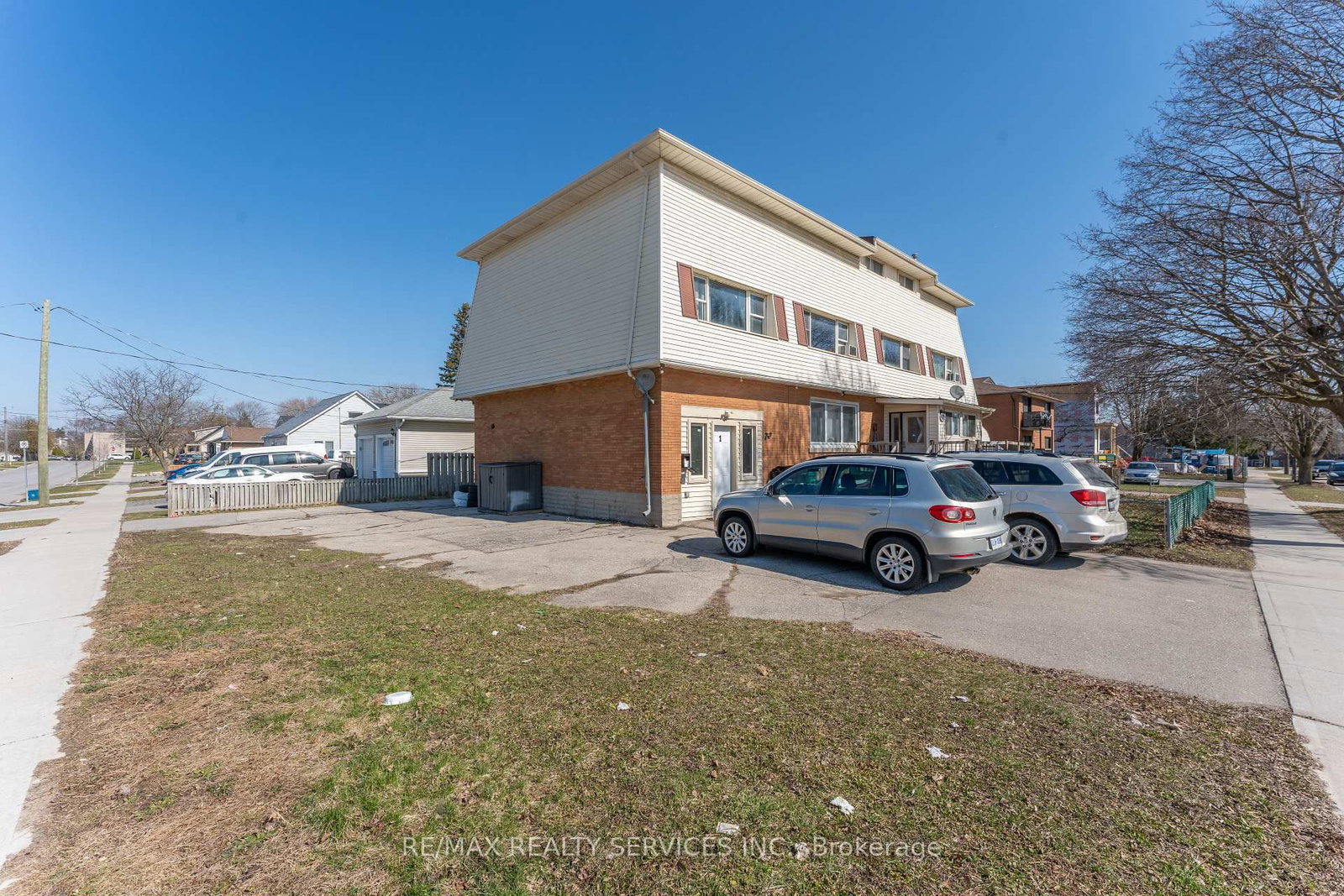 Listing Image 7