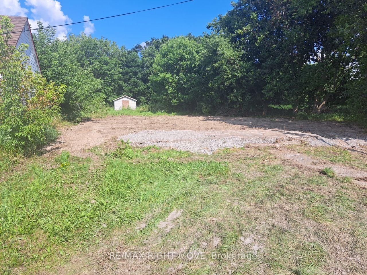 103 Bay Street • Leeds and the Thousand Islands, ON photo 15