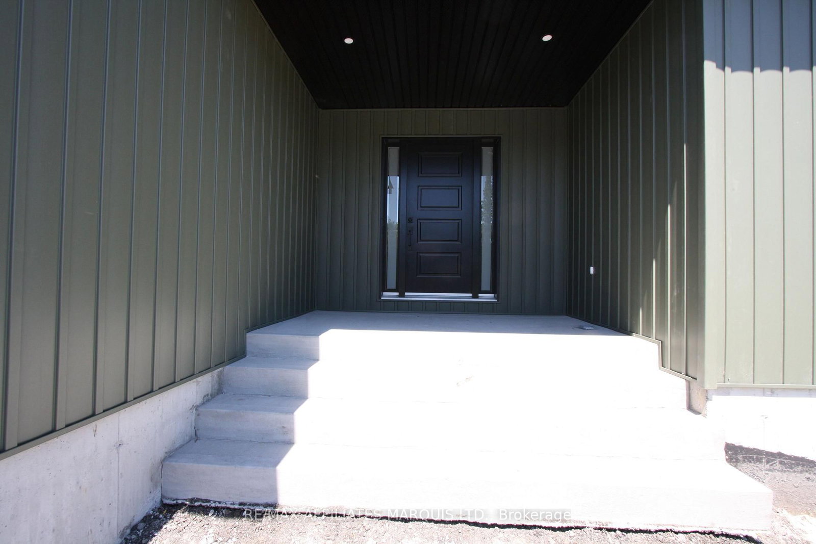21477 Macgregor Drive • South Glengarry, ON photo 11
