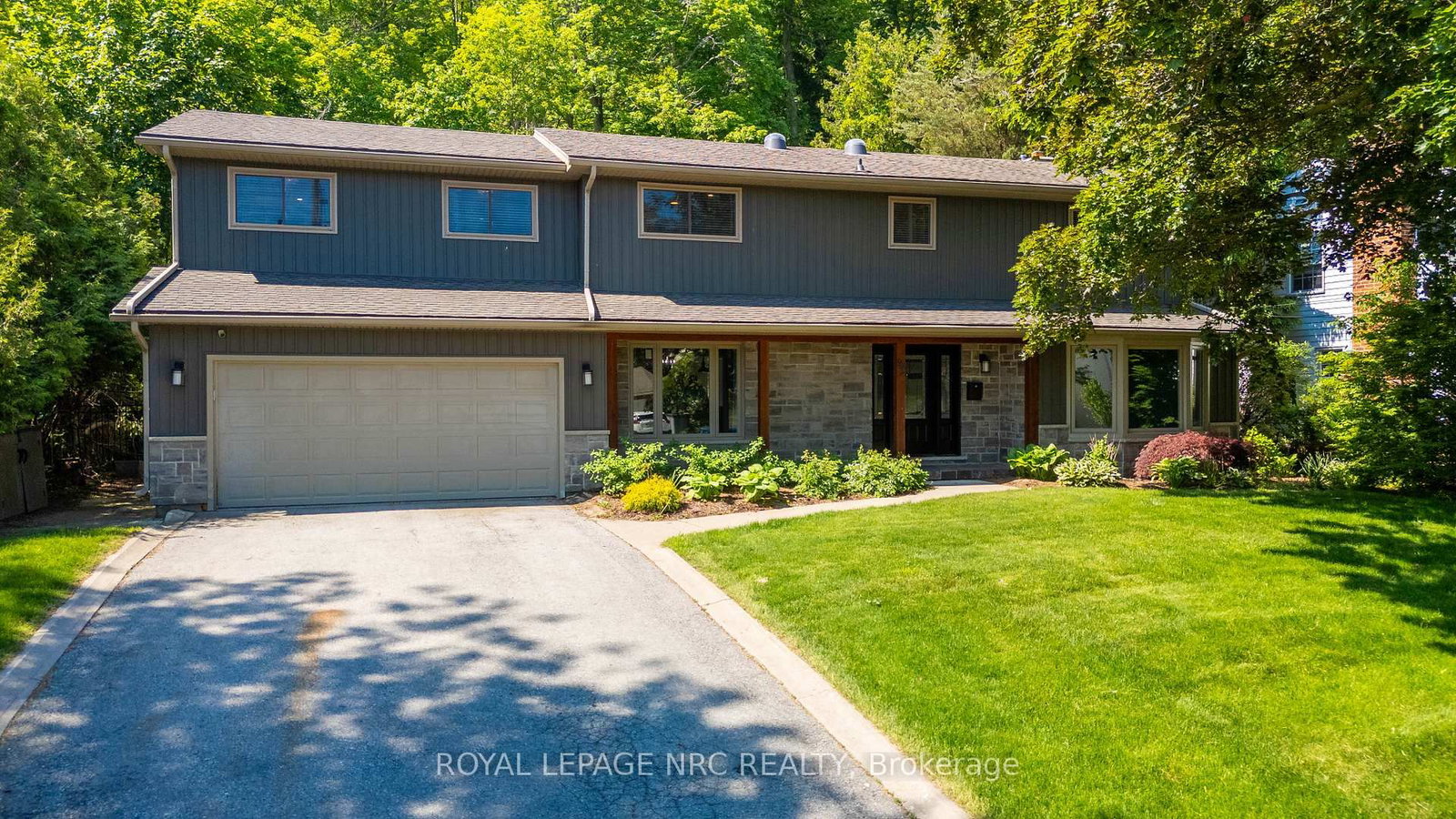 94 Dorchester Drive • Grimsby, ON photo 44