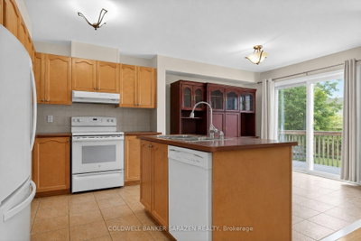 7 Barnstone Drive • Ottawa, ON photo 8