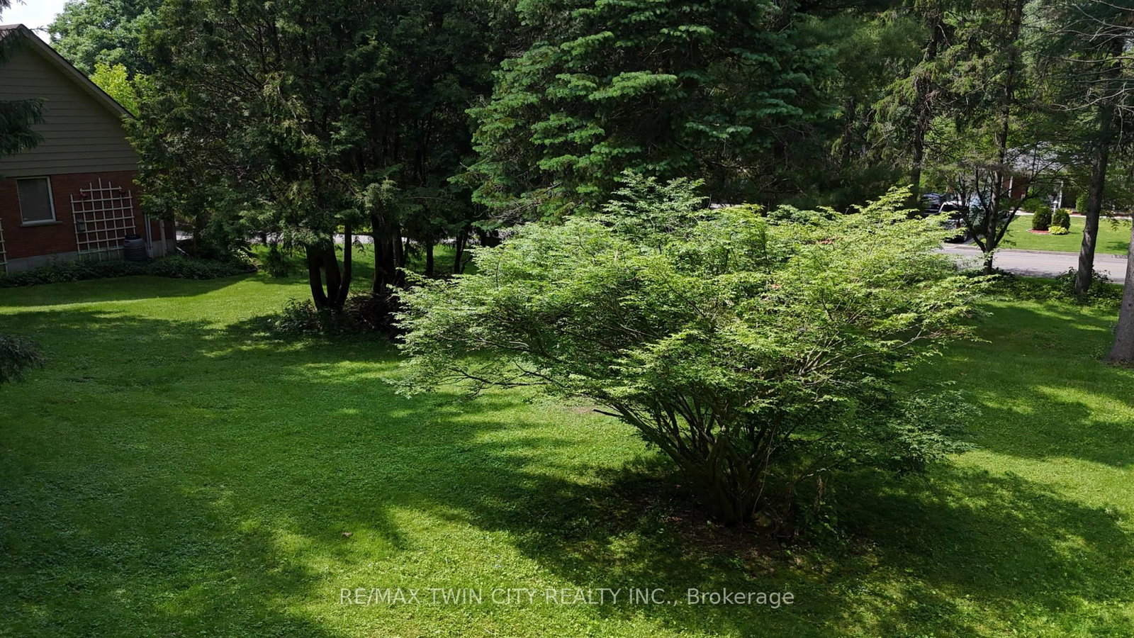 154 McCall Crescent • Norfolk, ON photo 8