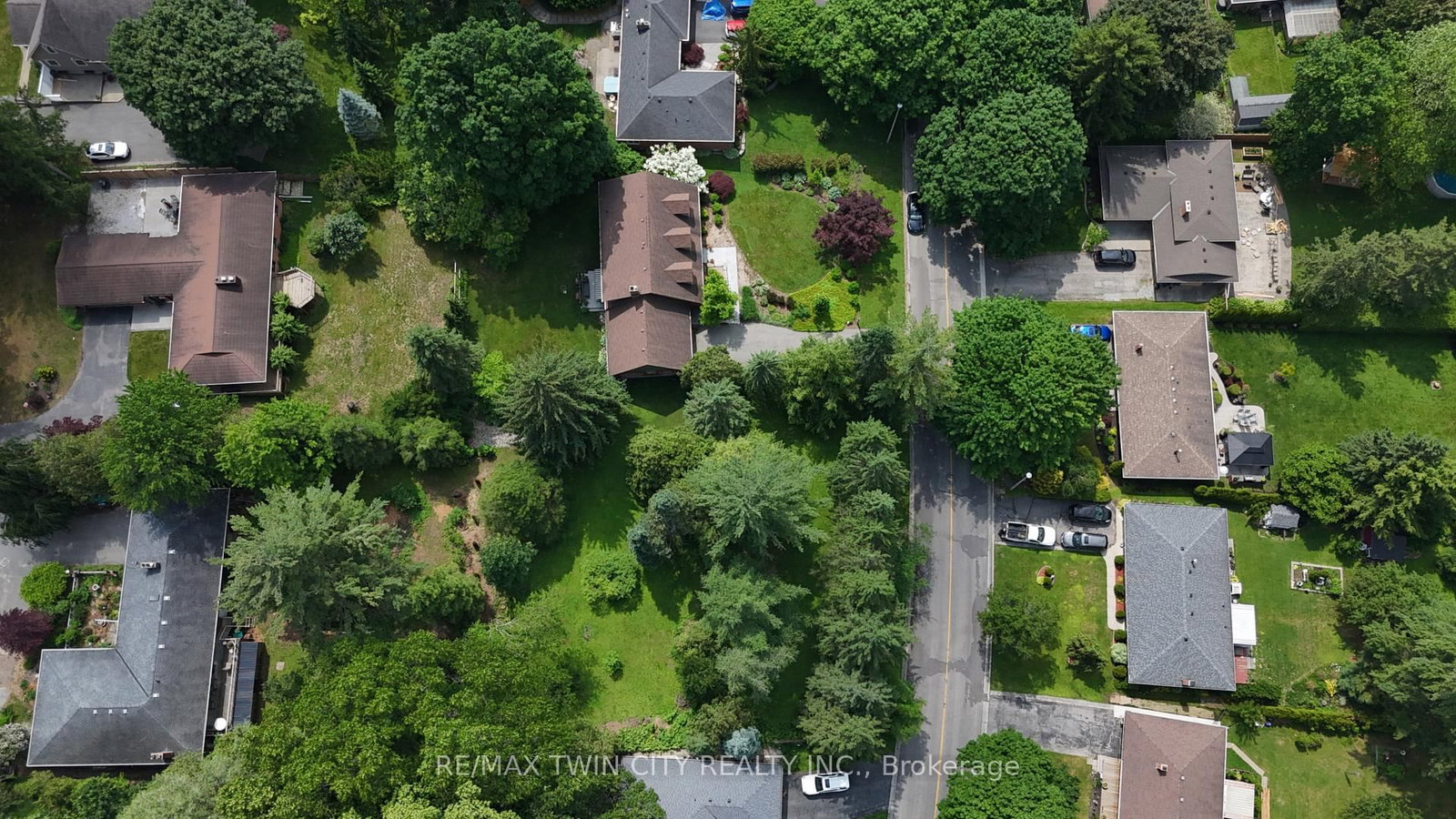 152 McCall Crescent • Norfolk, ON photo 6