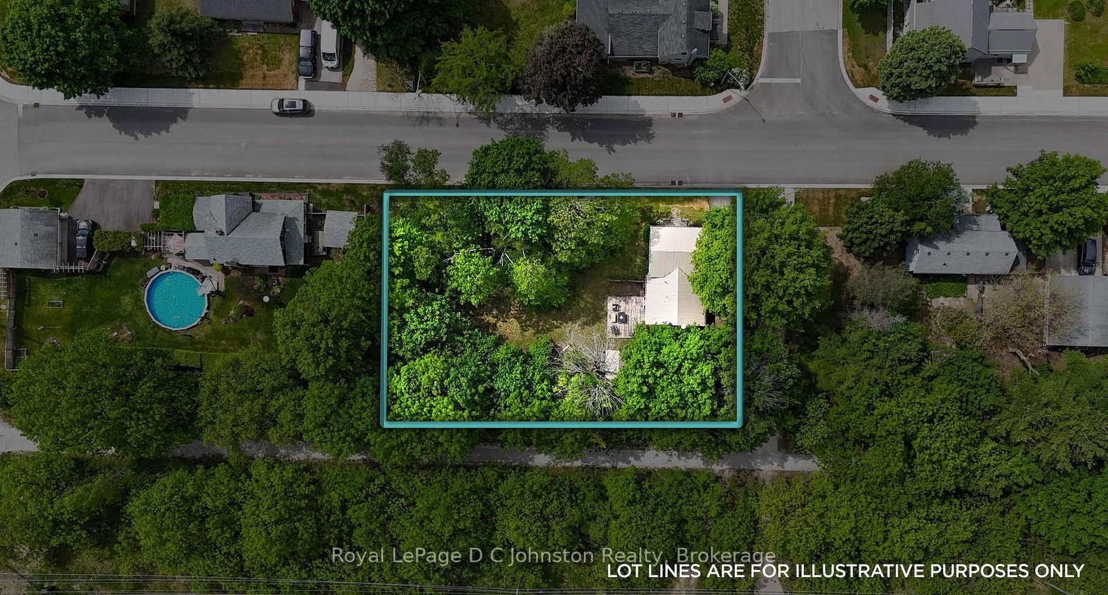 561 Wellington Street • Saugeen Shores, ON photo 2