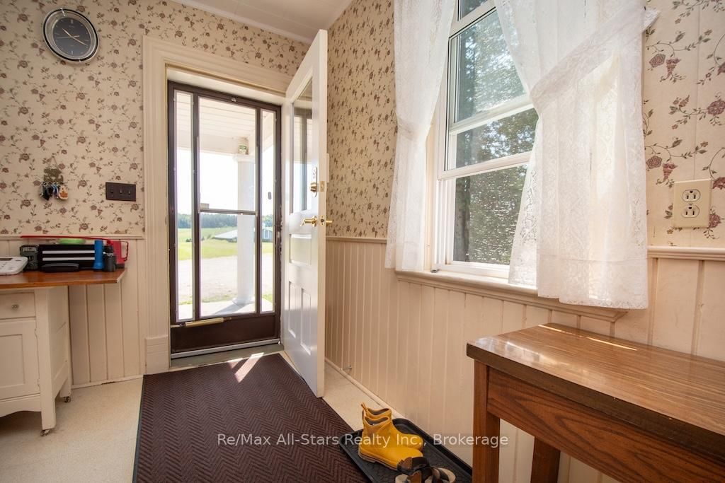420 Solanum Way • Kawartha Lakes, ON photo 6
