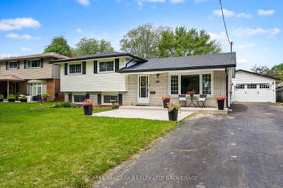 41 OLD COACH Road — photo 2