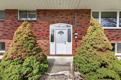 4333 Maple Drive — photo 2