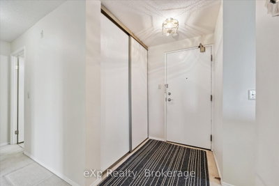 Unit 602 — 24 Marilyn Drive — photo 5