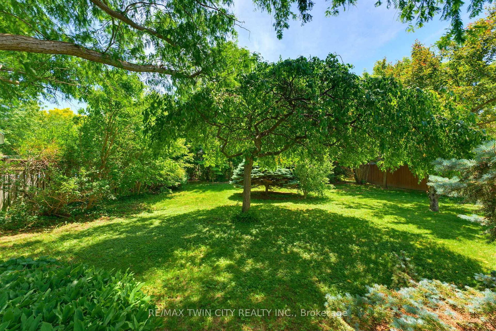 22 Dunsdon Street • Brantford, ON photo 31