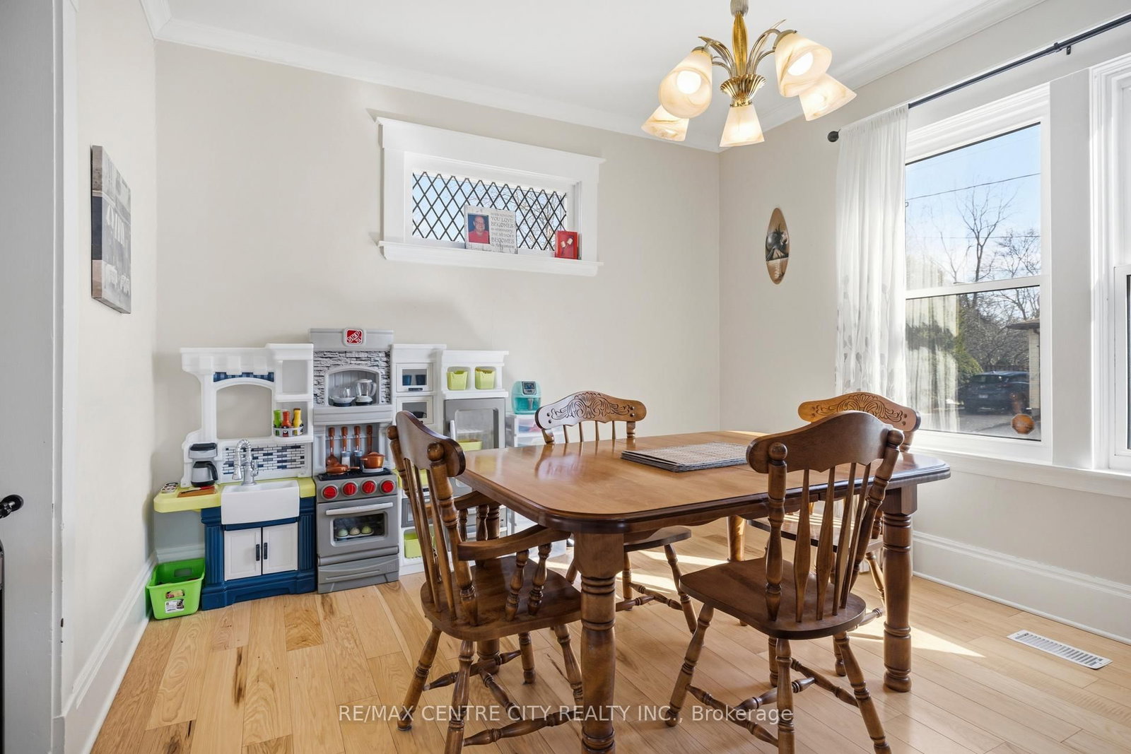 3 Margaret Street • St. Thomas, ON photo 12