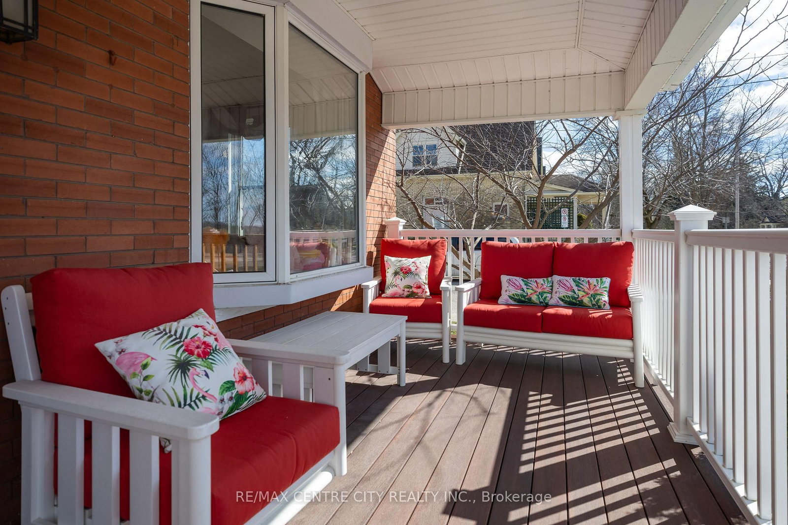 3 Margaret Street • St. Thomas, ON photo 4