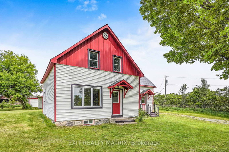 home for sale on 20803 Concession 8 Road