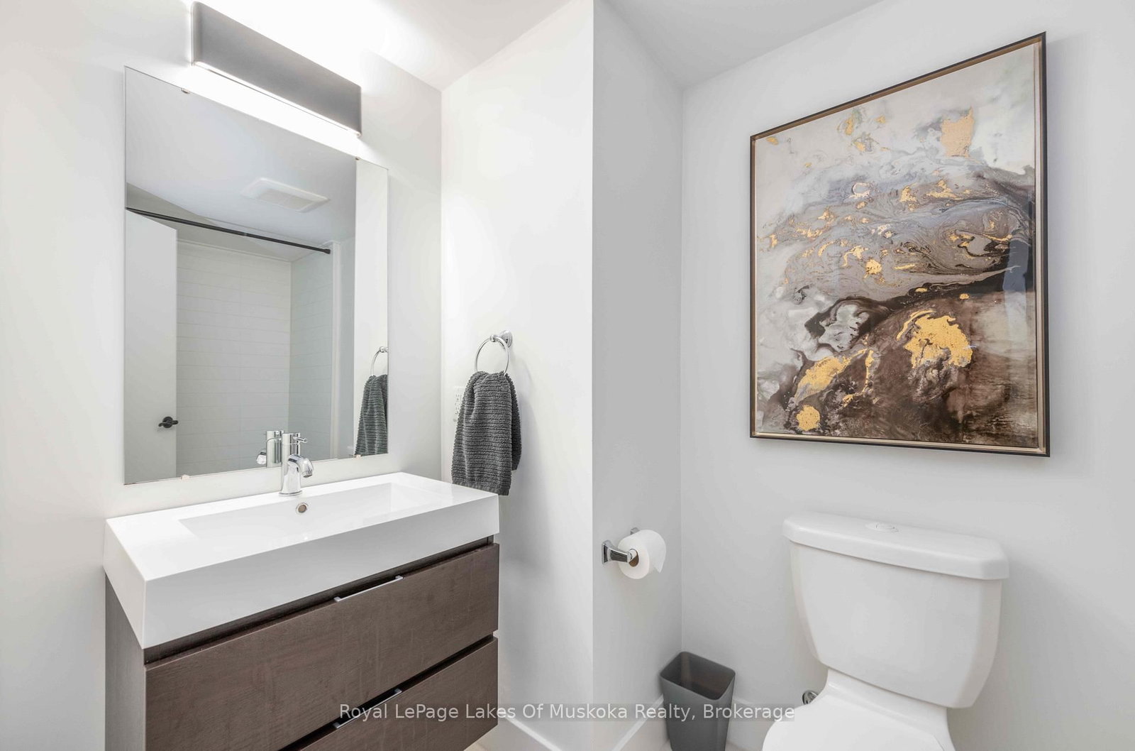 3 Tree Tops Lane • #102 • Huntsville, ON photo 16