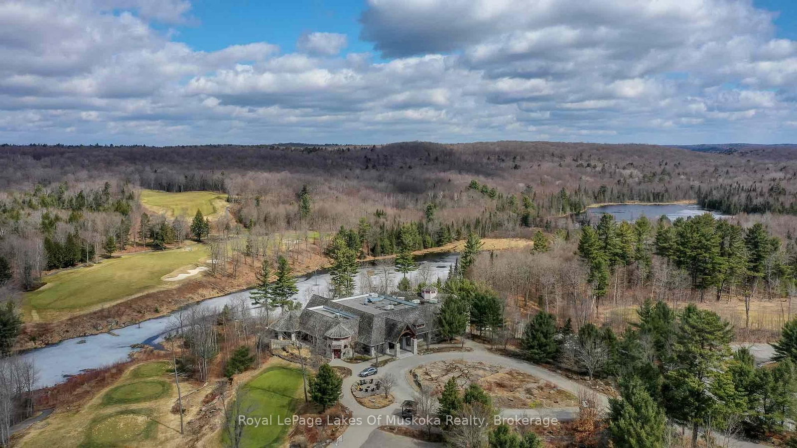 3 Tree Tops Lane • #102 • Huntsville, ON photo 32