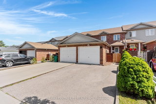 67 Ralgreen Crescent