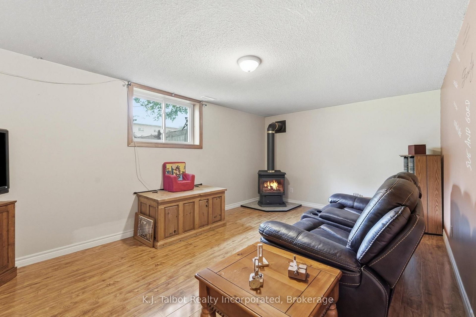 155 James Street • Central Huron, ON photo 19