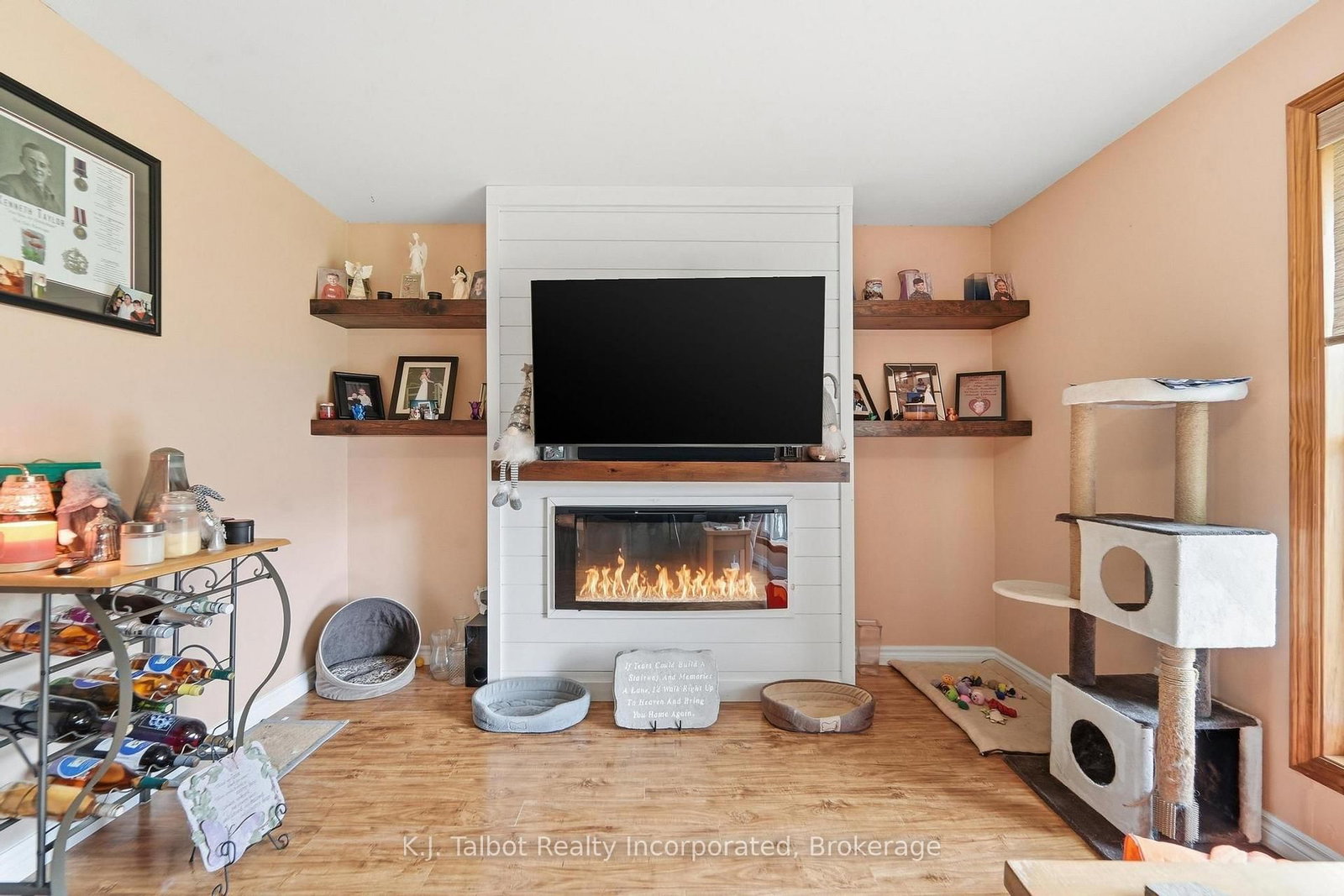 155 James Street • Central Huron, ON photo 5