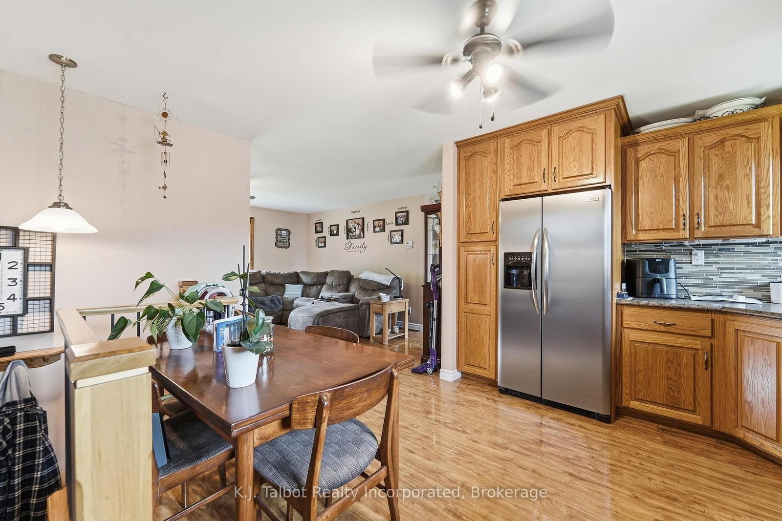 155 James Street • Central Huron, ON photo 9