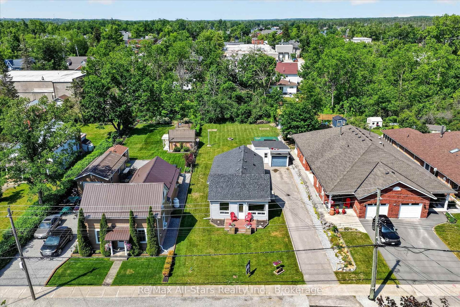 47 Need Street • Kawartha Lakes, ON photo 4