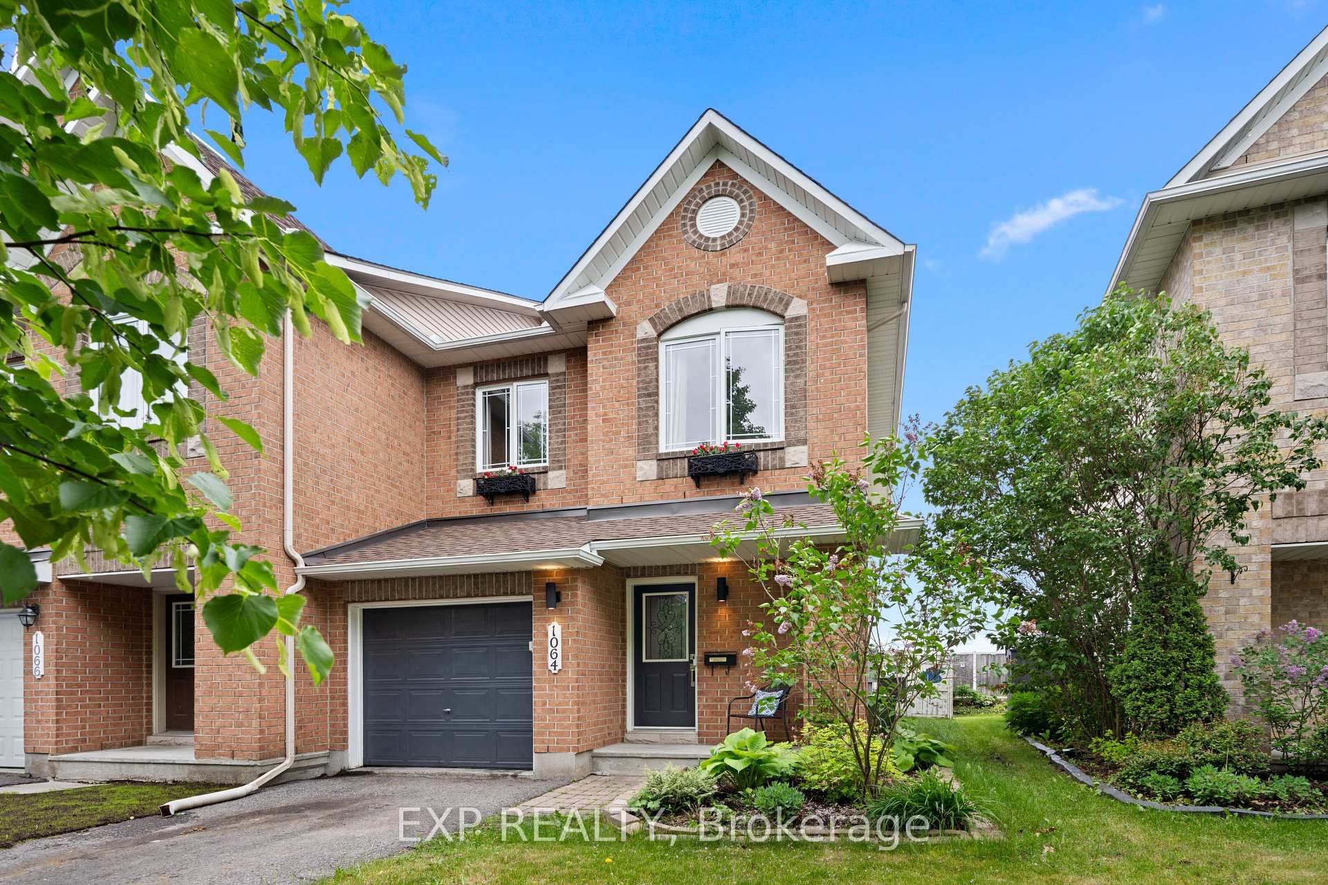 1064 Candlewood Street, Ottawa, ON