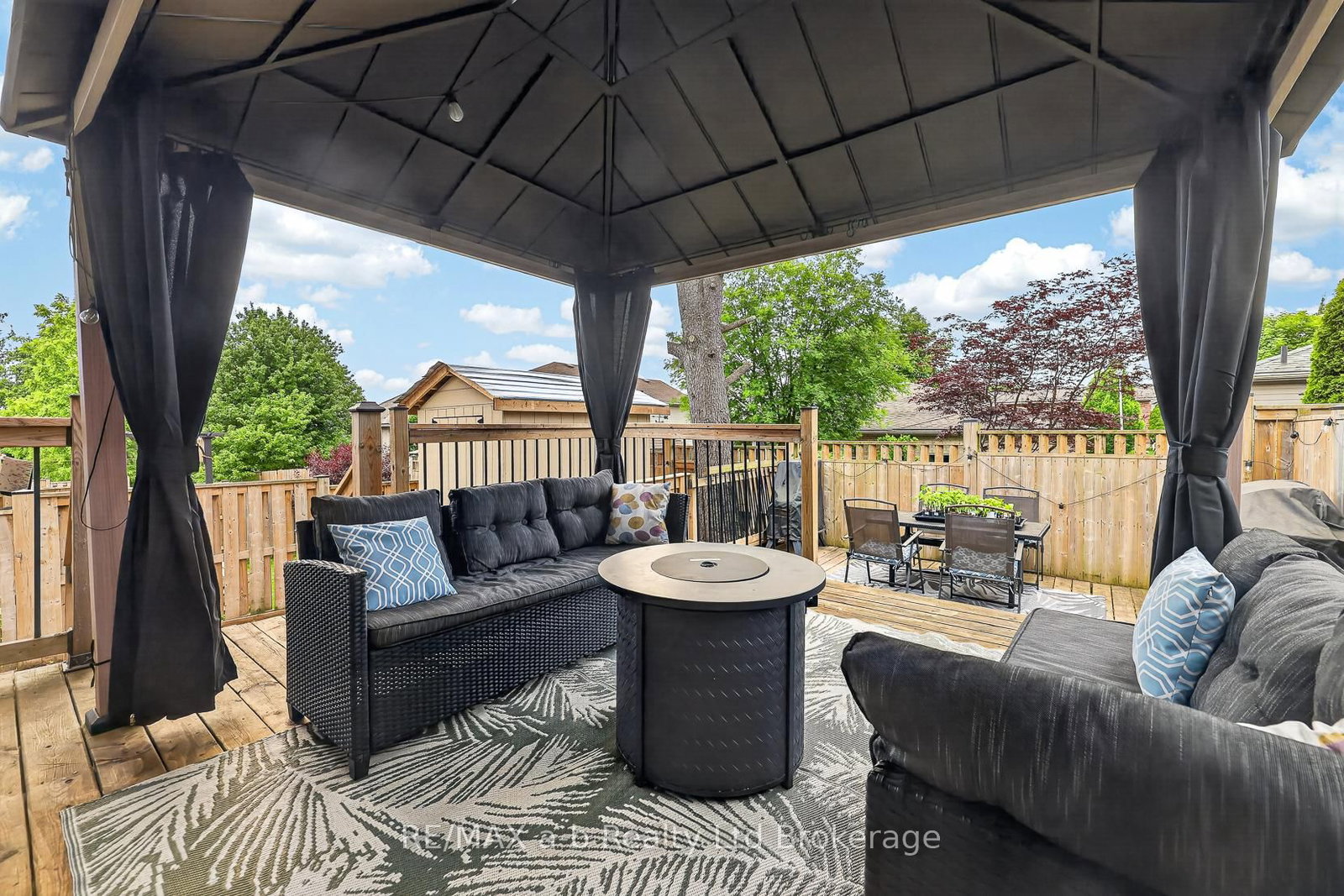 29 Kendell Lane • Ingersoll, ON photo 23