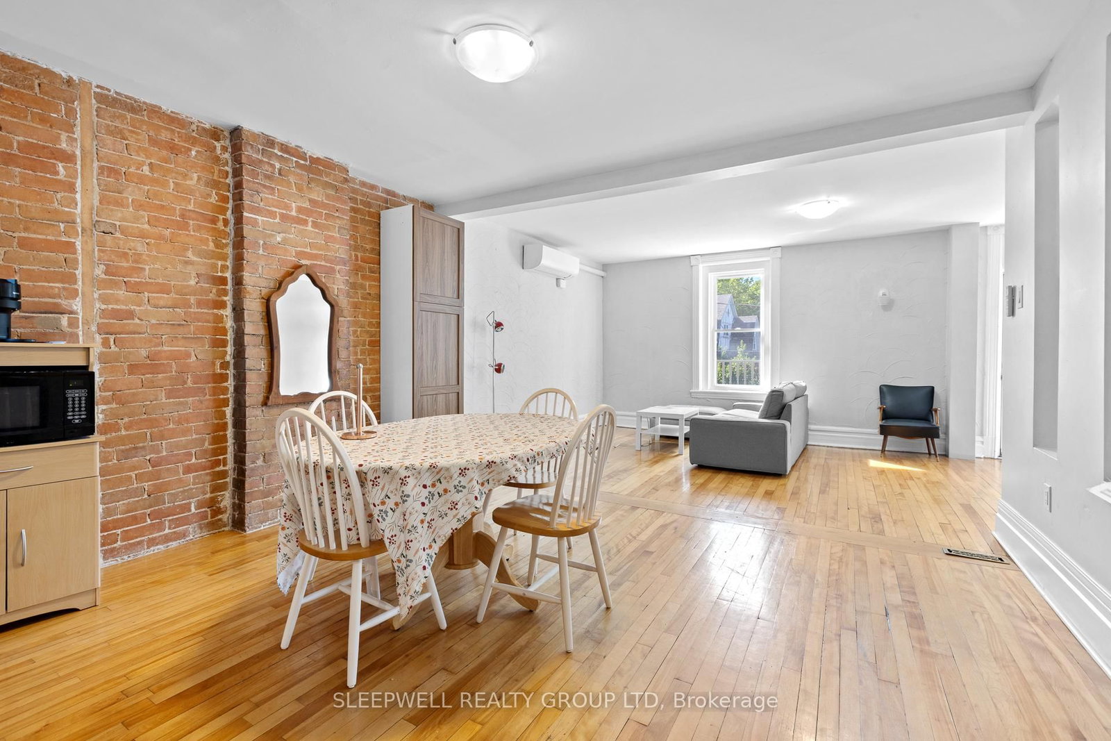 389 Daly Avenue • Ottawa, ON photo 4