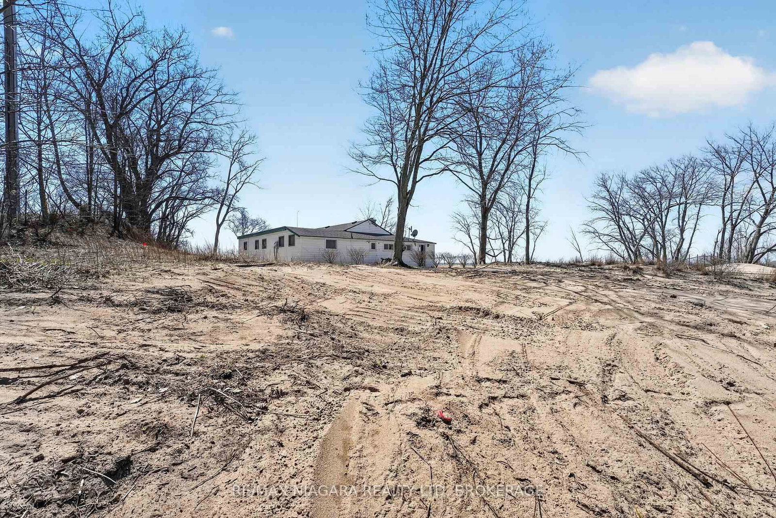 239 Pleasant Beach Road • Port Colborne, ON photo 39