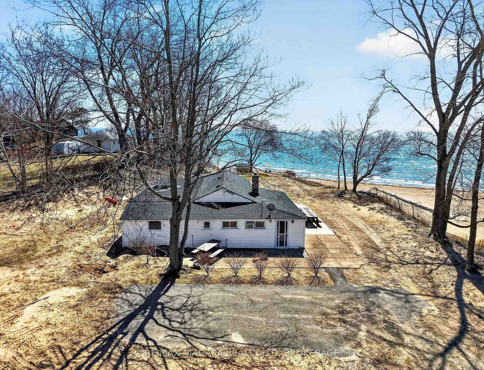 239 Pleasant Beach Road • Port Colborne, ON photo 43