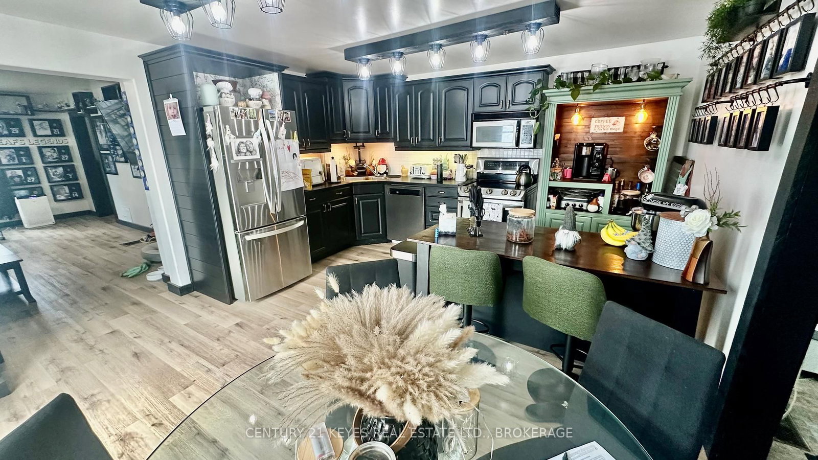 275 Victoria Avenue • Gananoque, ON photo 4