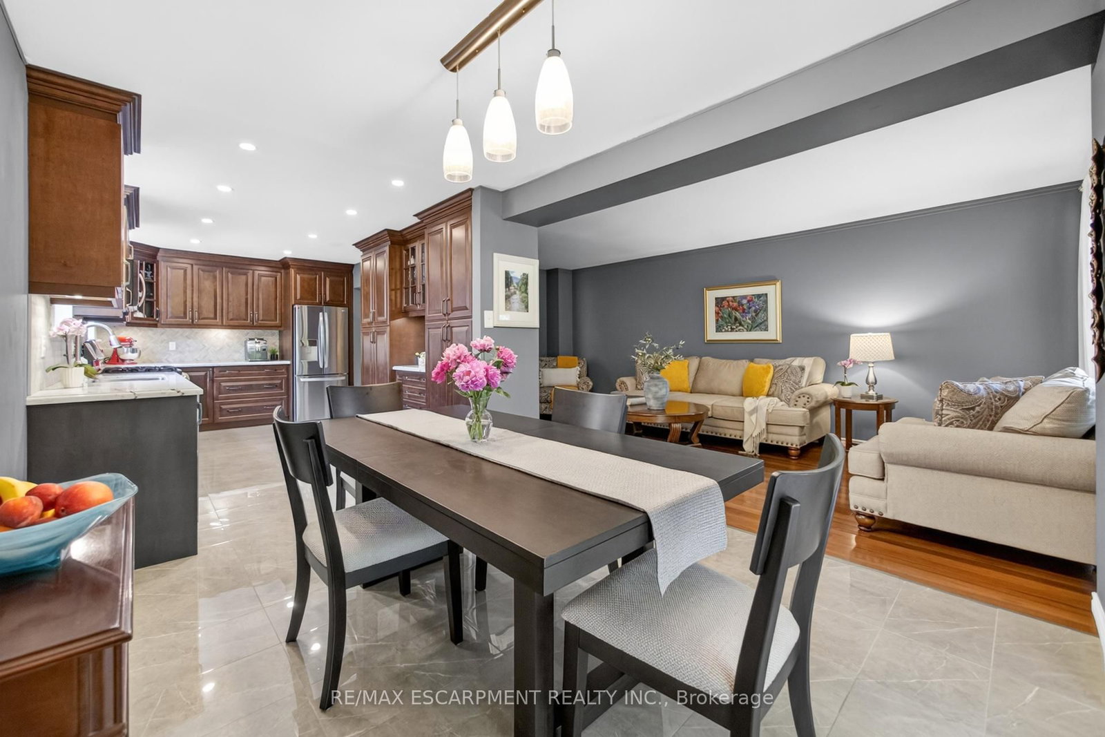 43 Puritan Court • Hamilton, ON photo 13