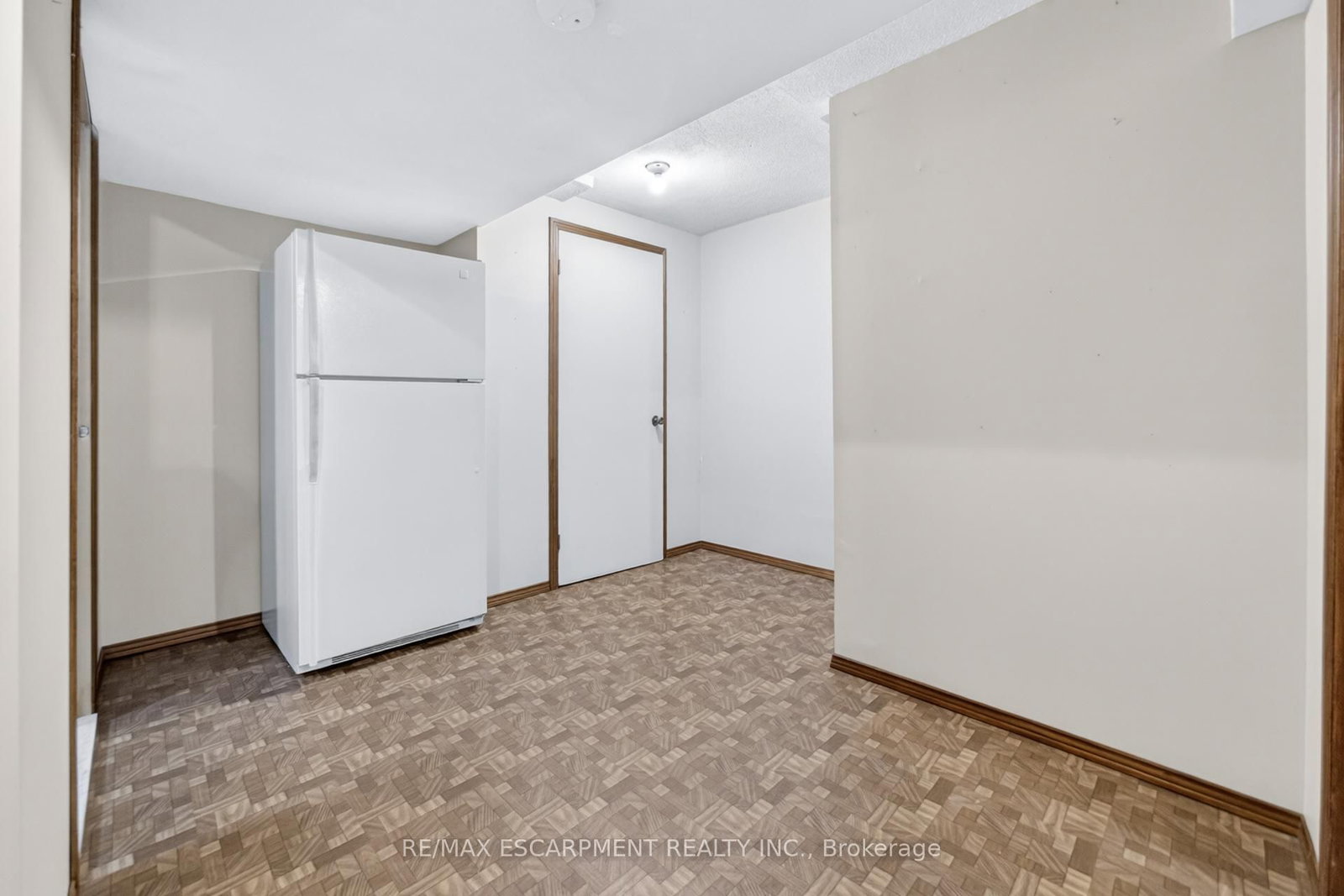 43 Puritan Court • Hamilton, ON photo 31
