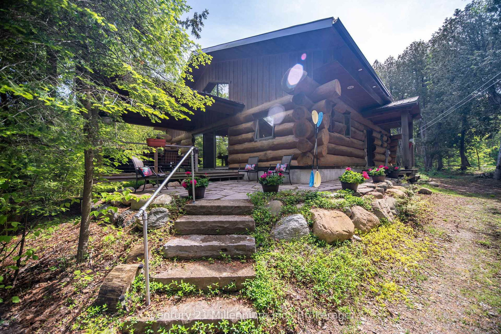 13 Richardson Road • Kincardine, ON photo 1