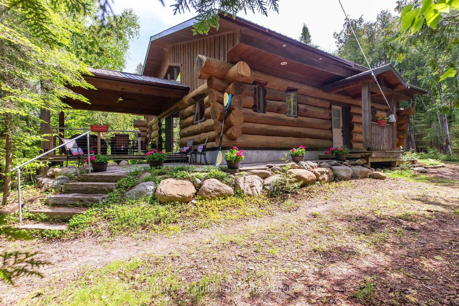 13 Richardson Road • Kincardine, ON photo 2