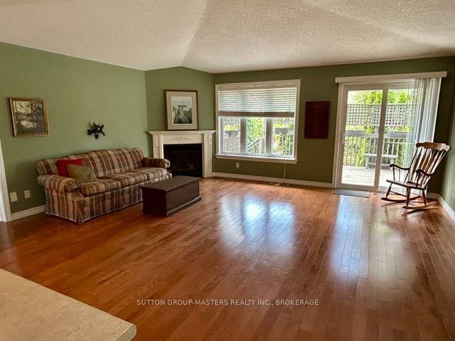 124 Farmstead Court • Kingston, ON photo 12