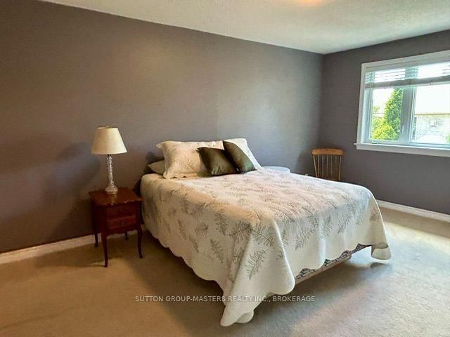124 Farmstead Court • Kingston, ON photo 17