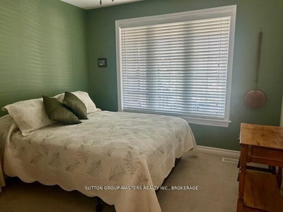 124 Farmstead Court • Kingston, ON photo 9