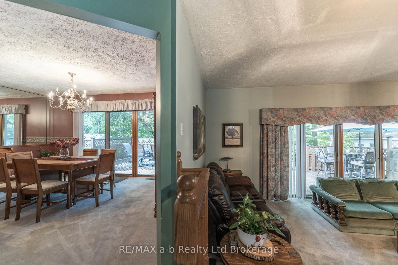 34 Lorraine Avenue • Tillsonburg, ON photo 16