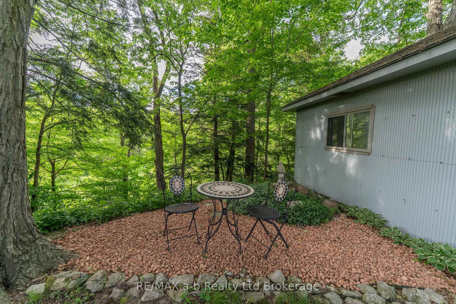 34 Lorraine Avenue • Tillsonburg, ON photo 39
